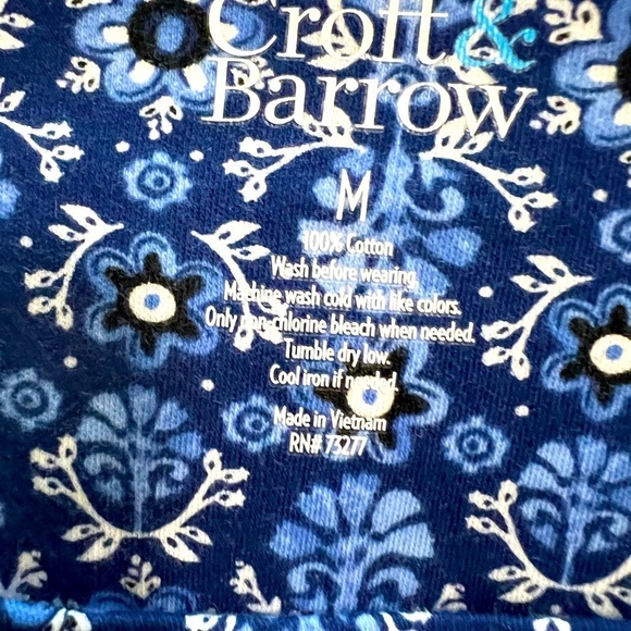 Croft & Barrow Blue Floral 3/4 Sleeve Top with Boat Neckline Size M - Picture 6 of 10